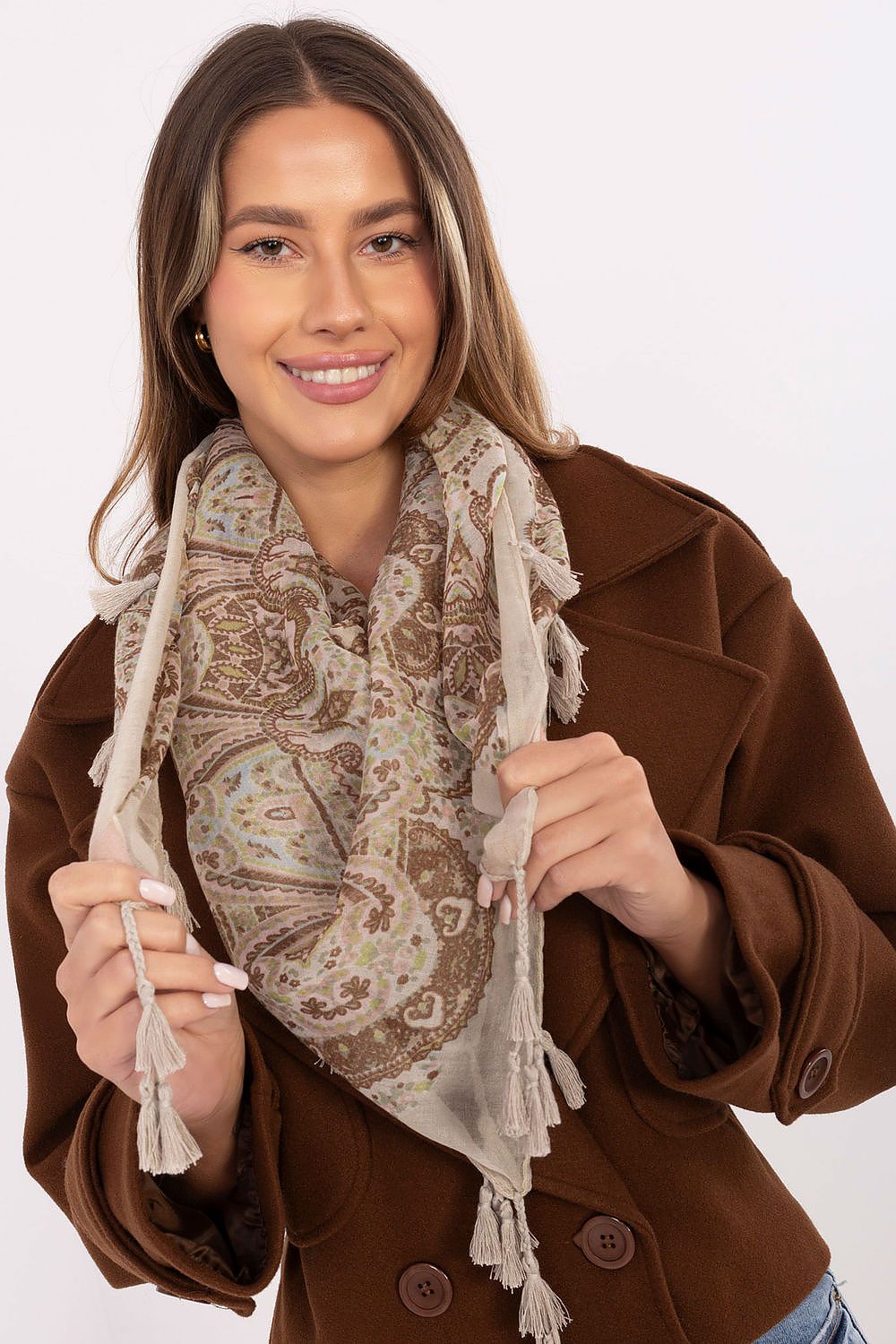  Neckerchief model 223051 AT 