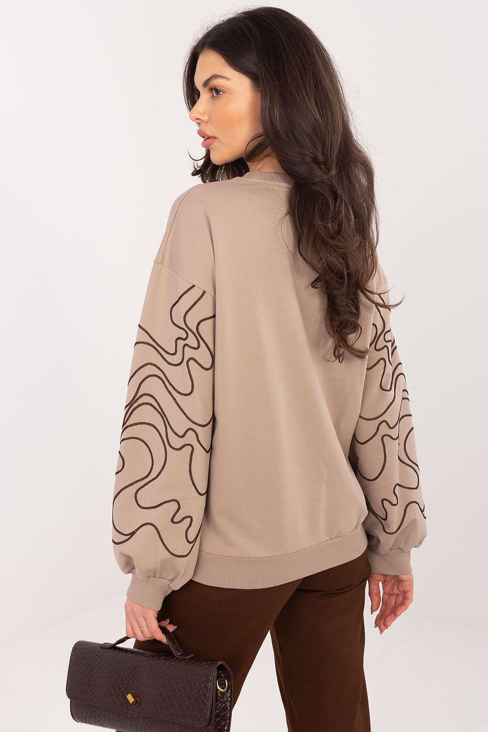  Sweatshirt model 223920 Relevance 