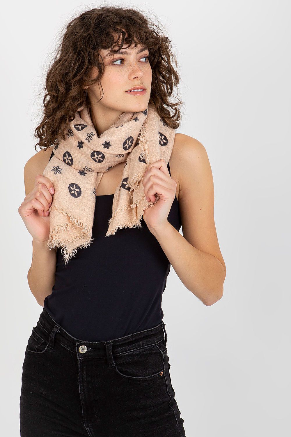  Neckerchief model 174861 AT 